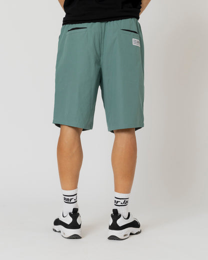 SWELL LOGO SHORT - GREEN - JACKER