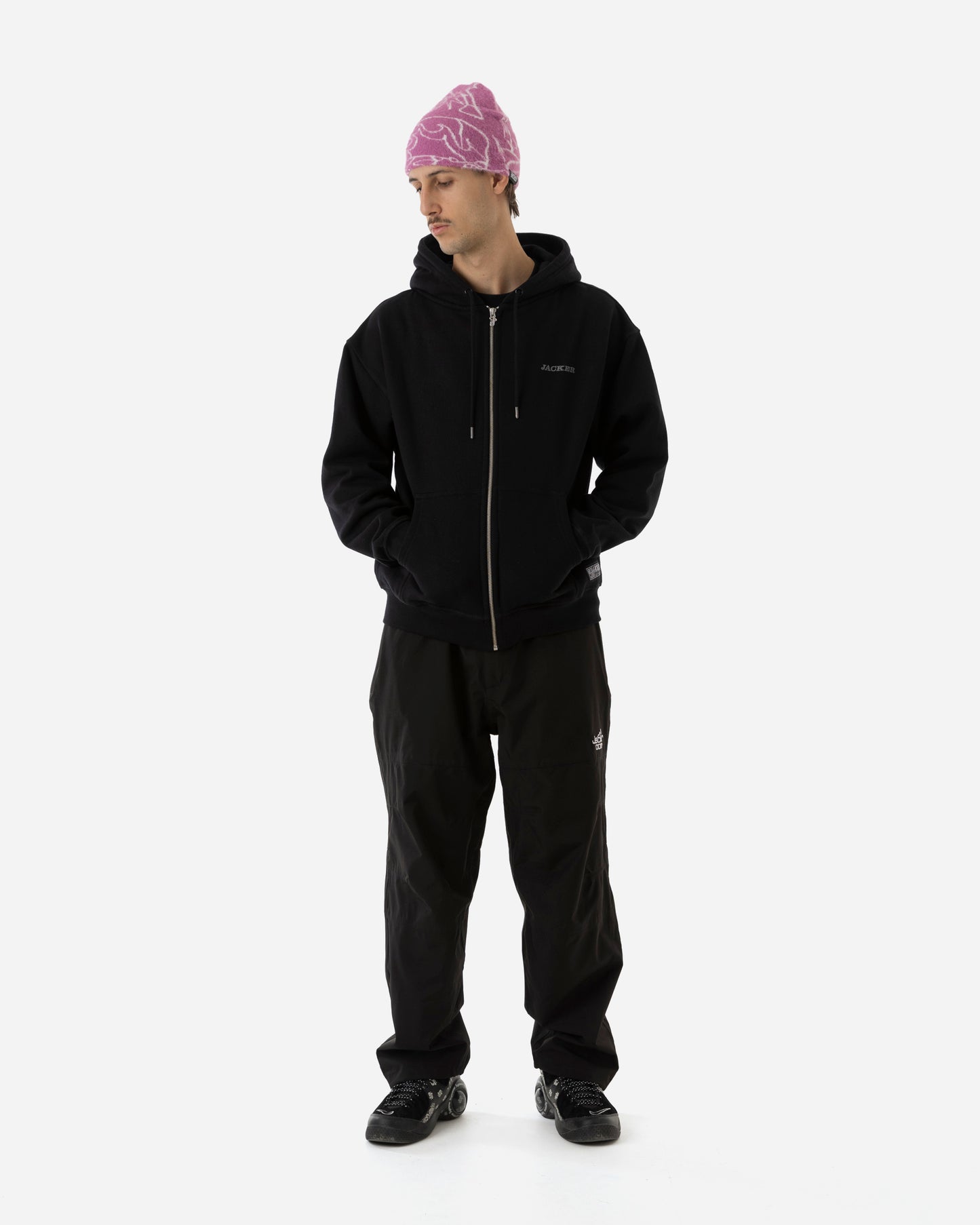 NOTORIOUS ZIPPED HOODIE - BLACK